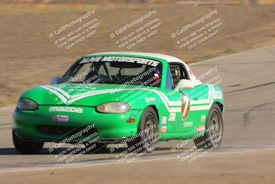 media/Oct-15-2023-CalClub SCCA (Sun) [[64237f672e]]/Group 4/Qualifying/